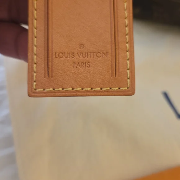 AUTHENTIC LOUIS VUITTON Classic Monogram in Brown and Tan GRACEFUL MM - Picture 4 of 17